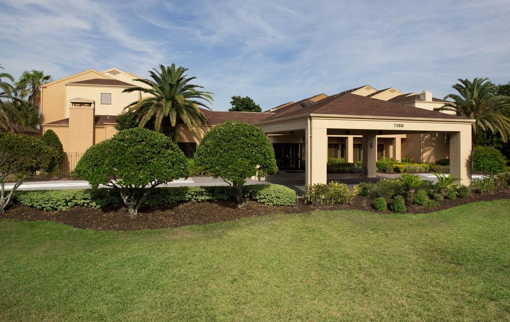 Courtyard By Marriott Orlando Airport Hotel Exterior photo